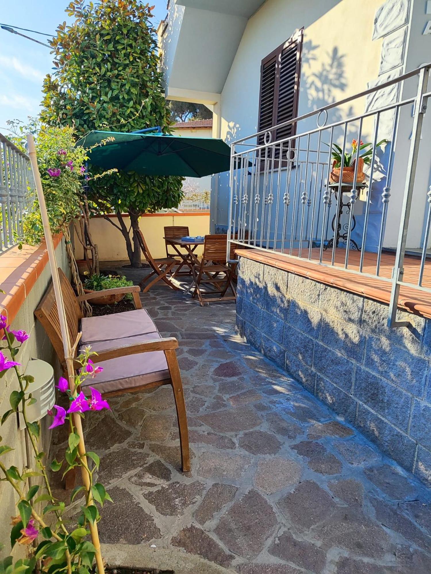 Apartamento A Casa Di Gina Rosignano Solvay Exterior foto